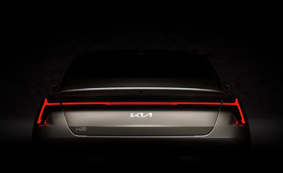 El Kia K8, sucesor del Cadenza, se presenta en nuevas fotos teaser | Mundo Ingeniería