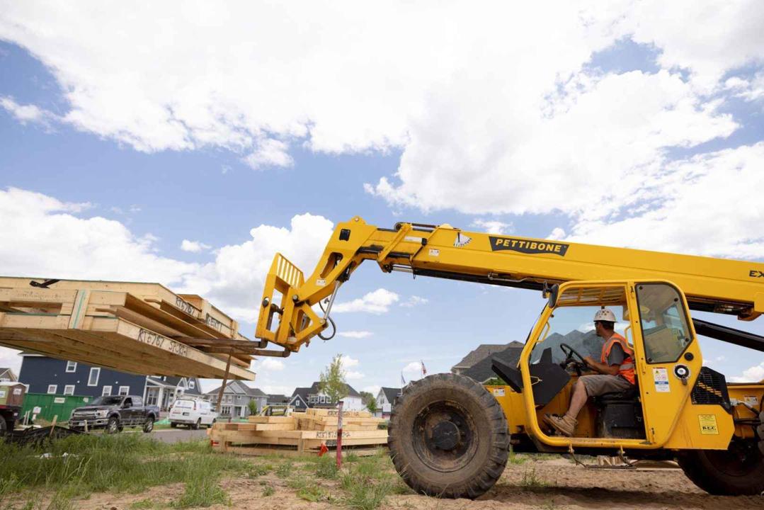 Mejora la productividad de tu manipulador telescópico con la telemática | Mundo Ingeniería