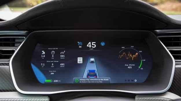 Choques del Tesla Autopilot vinculados a la sobreconfianza en la visión computarizada, según WSJ | Mundo Ingeniería